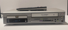 Hitachi DV-PF2U Lettore Combo Riproduzione DVD/VCR/MP3 Argento con Telecomando