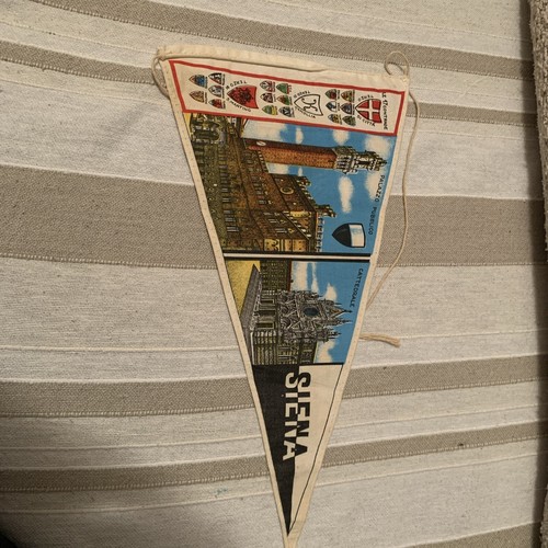 Siena anni bandierina - ,