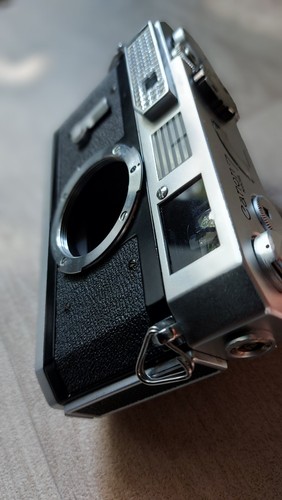Canon body analog - 7,