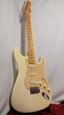 FENDER USA Eric Johnson