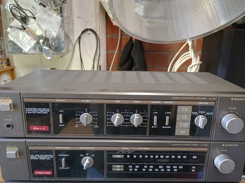 Amplificatore sintonizzatore