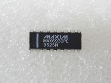 ci MAX 693 CPE / ic MAX693CPE