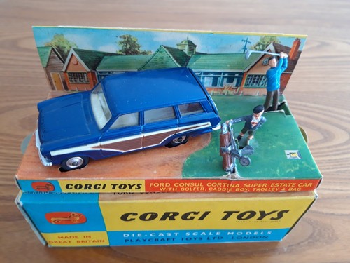 Corgi toys 440 ford consul - toys,