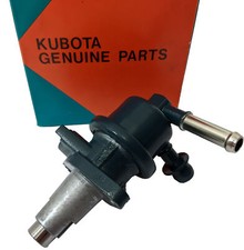 Pompa carburante Kubota D1503