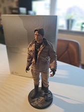 Hot Toys Terminator T-800