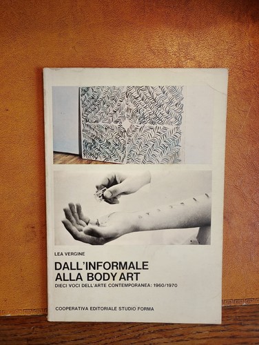 Lea vergine dall informale - lea, vergine,