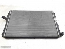 2010 VW GOLF VI RADIADOR