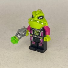 Alien Trooper minifigure LEGO