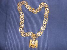 Antico collare in bronzo dorato e smalti con croci brevettate, probabilmente Malta