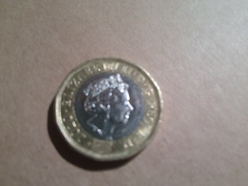 Moneta one pound una - one, pound una