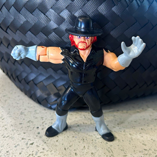 Hasbro undertaker wwf serie - hasbro,