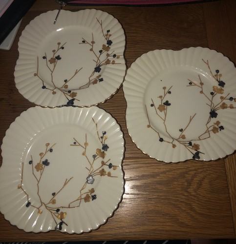 Plates painted ornament - plates,