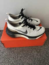 Nike Invincible 3 bianche e