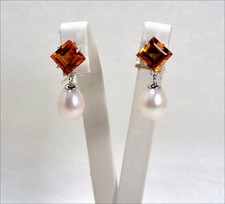 18KT WHITE GOLD CITRINE AND