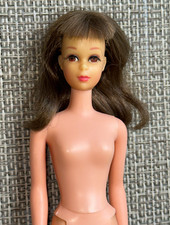 BAMBOLA VINTAGE BARBIE BRUNA