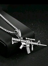 1 pezzo Collana con ciondolo a forma di fucile AK47 in stile hip hop in acciaio
