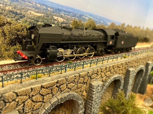 Locomotive vapeur 141 - , jouef