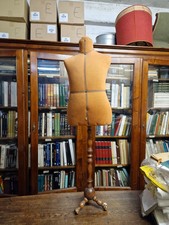 Manichino Bimbo Tessuto e Legno sec. XX H. Cm. 108 ^