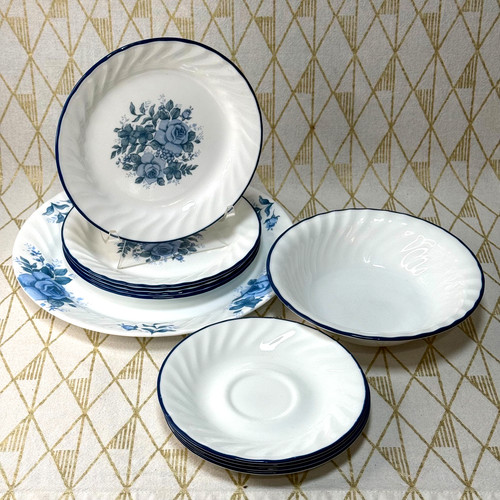 Servizio piatti vintage