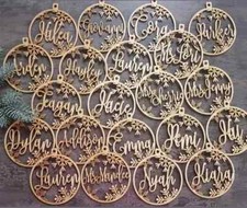 PALLE DI NATALE SU LEGNO CON