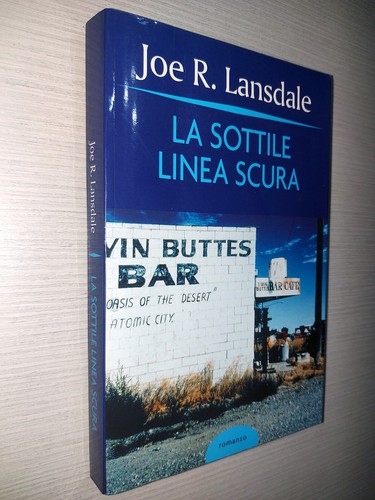 Sottile linea scura - scura,