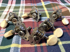 Accordatori per chitarra