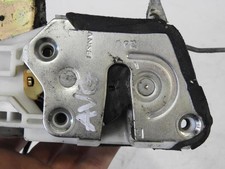 Serratura anteriore sinistra MITSUBISHI PAJERO 3 PHASE 2 MR573703