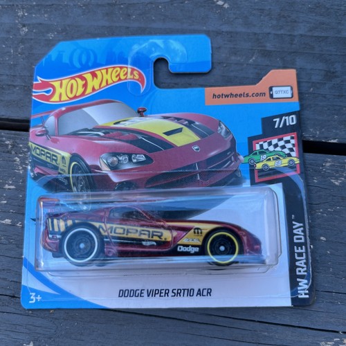 Hot wheels dodge viper srt10 - dodge,