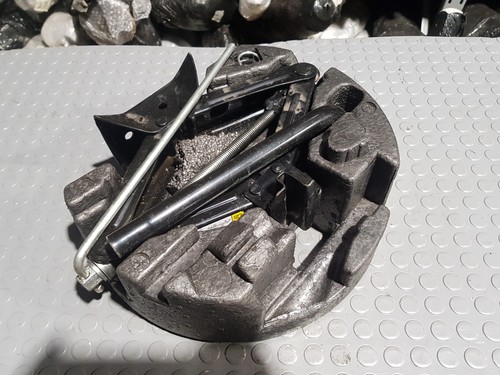 Kit supporto cric ford fiesta - cric,