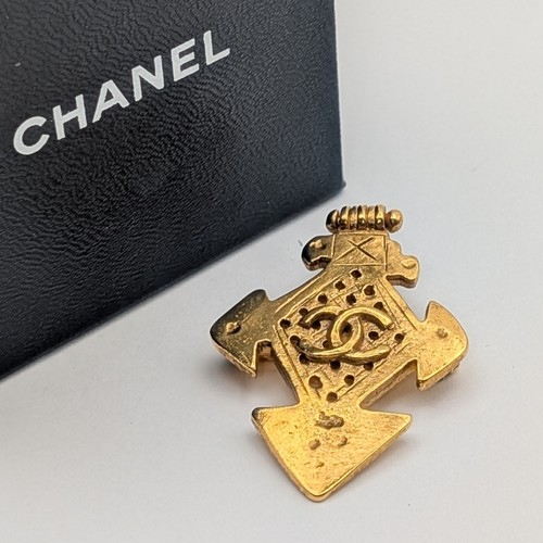 Spilla chanel marchio coco - spilla, chanel,