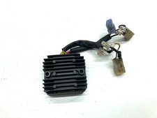 REGOLATORE DI TENSIONE