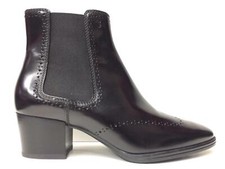 SCARPE TRONCHETTO STIVALETTO