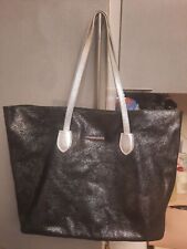 Borsa Rinascimento nuova in pelle nera e glitter.