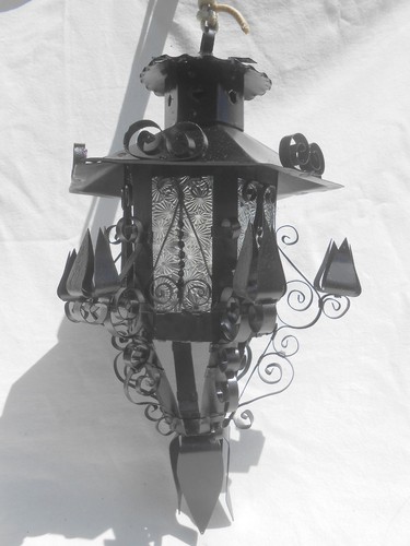 Lampadario lanterna - , a