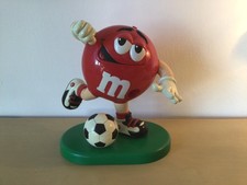 M distributore di - m,