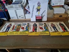 Costumi Del Mondo ritaglia e dipingi anni 70 rari  . A Scelta 5 Euro.  Rif.4583