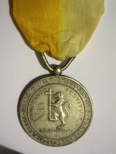 Medaglia benemerenti - ai,