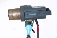 Testa flash Broncolor Pulso F4 3200J buone condizioni tubo flash trasparente con IVA