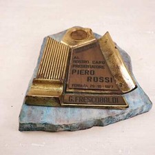 targa commemorativa anni 70 in