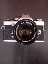 Reflex Olympus OM 1-N Set Completo di accessori 