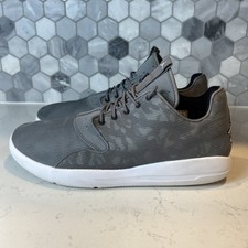 Scarpe da basket basse Nike Air Jordan Eclipse grigie da uomo sneakers taglia 13 ottime condizioni