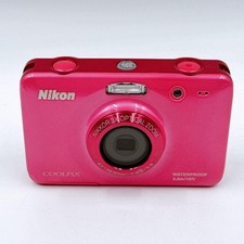 Nikon COOLPIX S30 fotocamera digitale compatta impermeabile rosa testata...