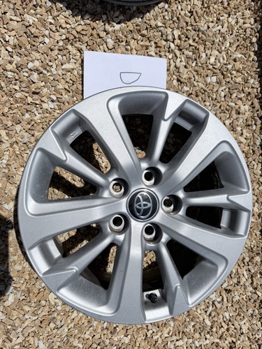 Cerchio lega r16 toyota - cerchio,