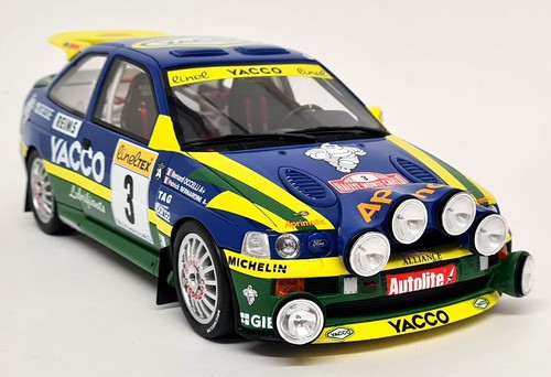 Modellino auto otto ford - 1/18,
