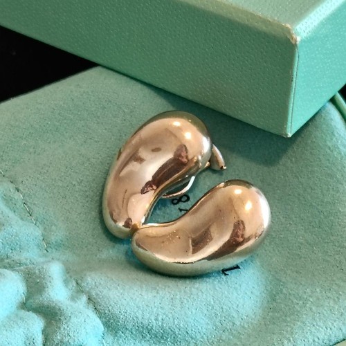 Orecchini tiffany bean - &,