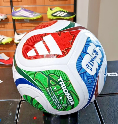 Pallone calcio adidas - calcio,