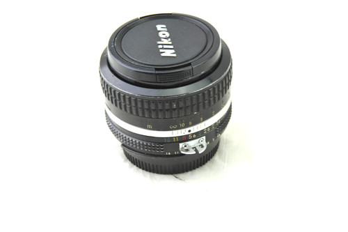 Nikon nikkor 4 ai - f/1.4,,