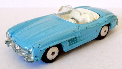 Corgi toys 303 mercedes - n.303, 300