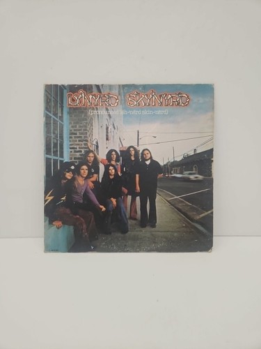 Lynyrd skynyrd pronounced - lynyrd,