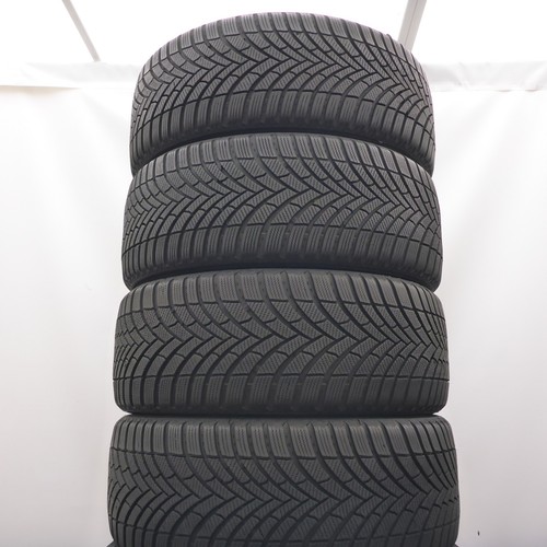Semperit 235 r18 - r18, 98v